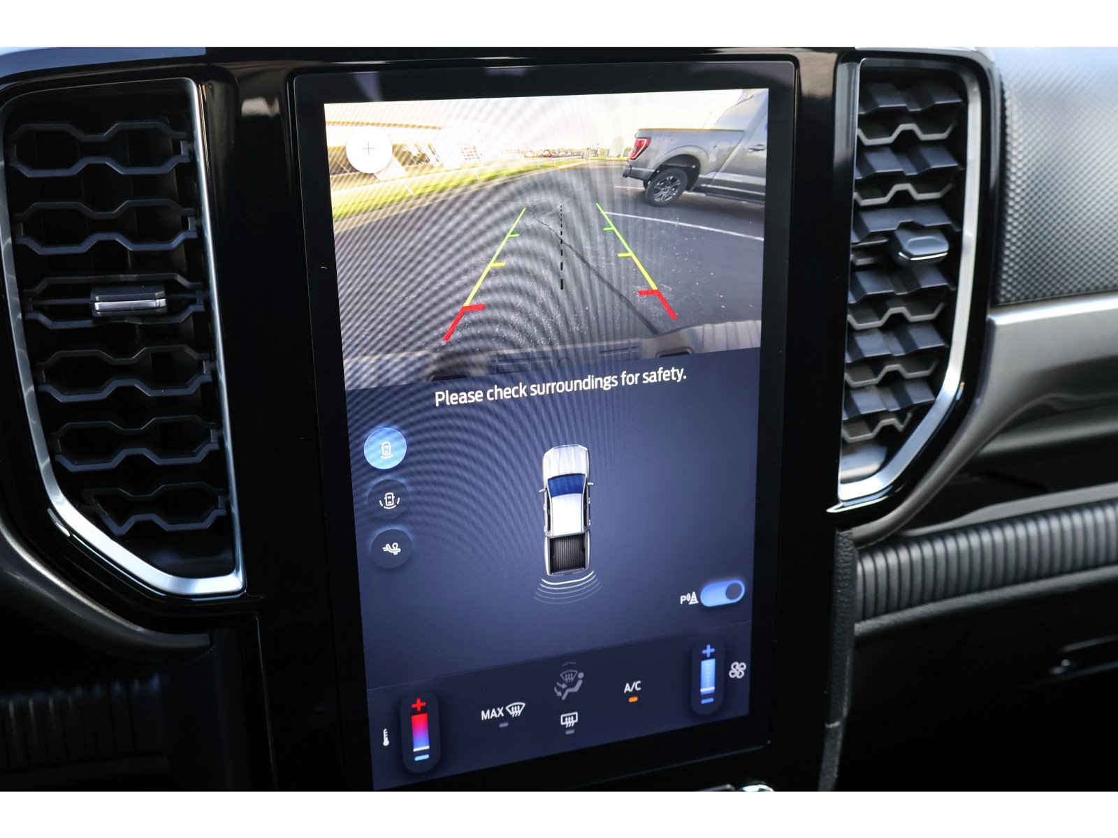Certified 2025 Ford Ranger XLT RWD image 4