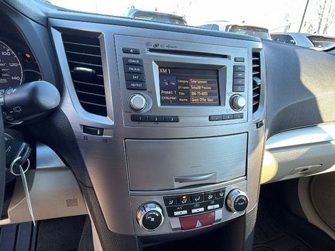 Used 2014 Subaru Outback 2.5i Premium image 25