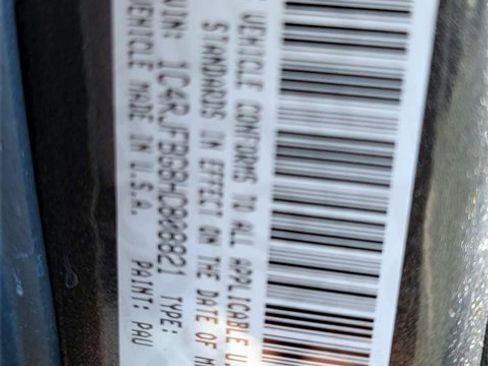 Used 2017 Jeep Grand Cherokee Limited w/ Luxury Group II image 33