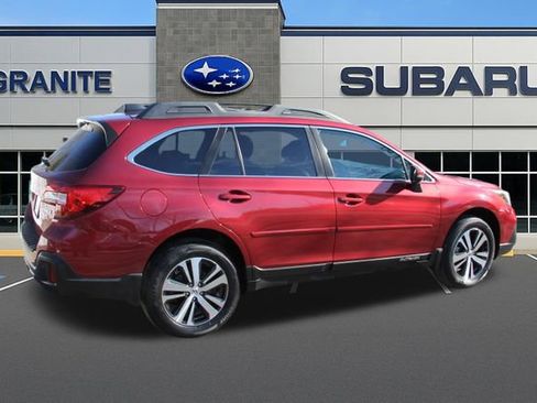 Used 2019 Subaru Outback 3.6R Limited image 11