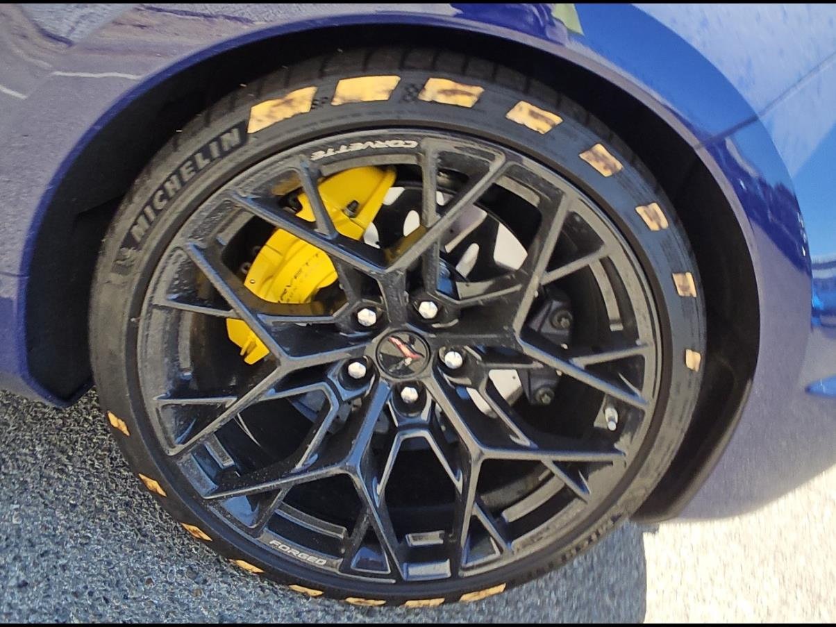 Used 2026 Chevrolet Corvette ZR1 w/ ZR1 Carbon Fiber Aero Package RWD image 17