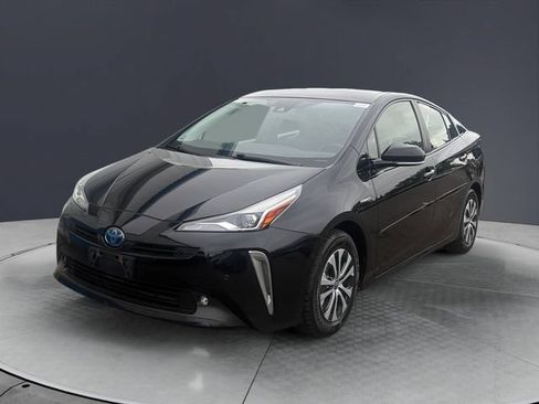 Used 2019 Toyota Prius XLE w/ Advanced Technology Package AWD/4WD image 7