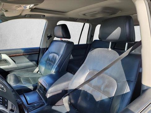 Used 2013 Toyota Land Cruiser AWD/4WD image 10
