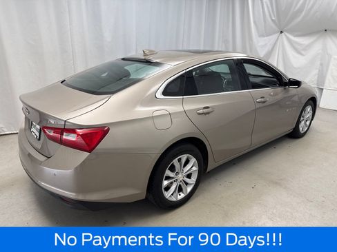 Used 2024 Chevrolet Malibu LT FWD image 2