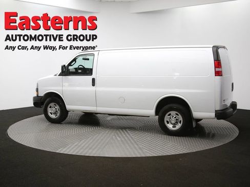 Used 2021 Chevrolet Express 2500 w/ Driver Convenience Package RWD image 59