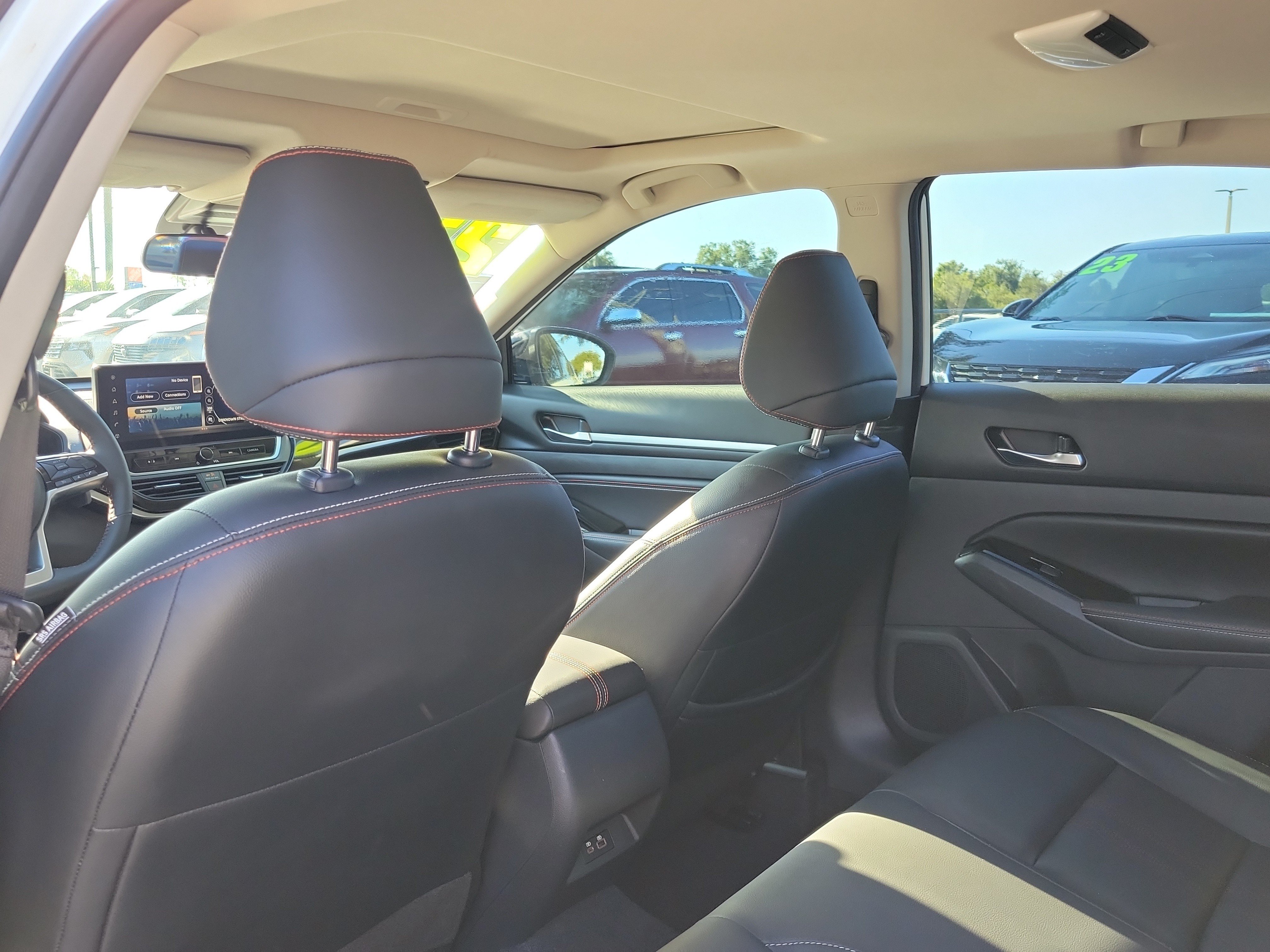 Certified 2023 Nissan Altima 2.5 SR w/ SR Premium Package FWD image 13
