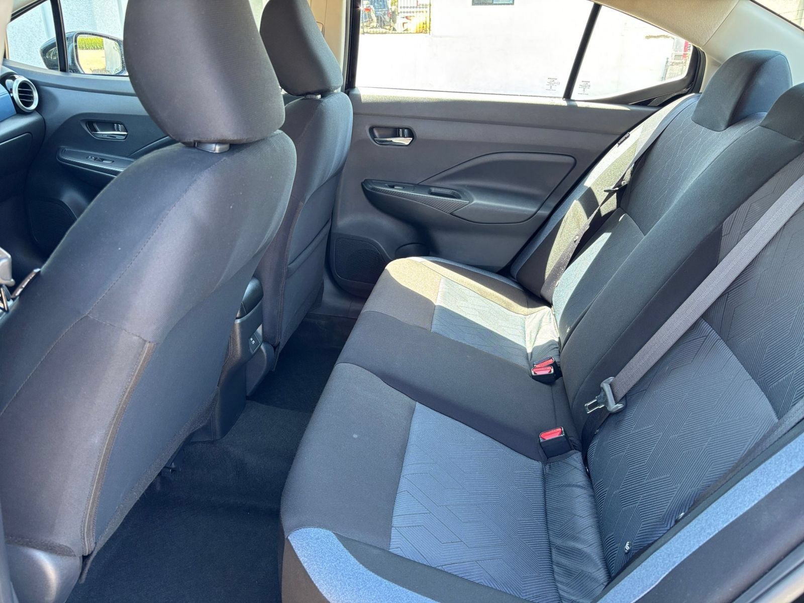 Used 2025 Nissan Versa SV FWD image 22