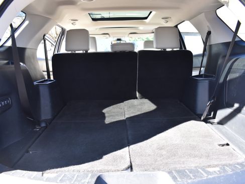 Used 2019 Ford Explorer Limited w/ Limited Luxury Package image 36