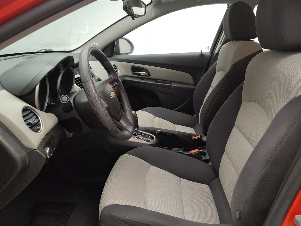 Used 2014 Chevrolet Cruze LS FWD image 17