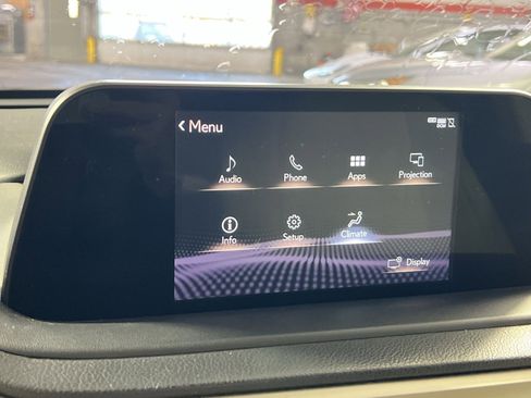 Used 2021 Lexus RX 350L FWD w/ Premium Package image 20