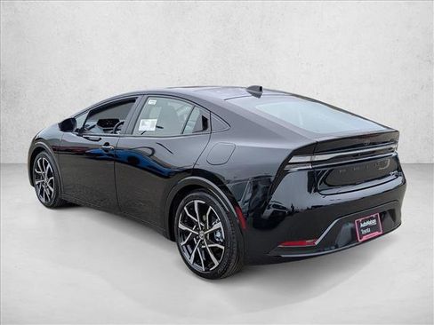 New 2026 Toyota Prius Plug-In Hybrid image 7