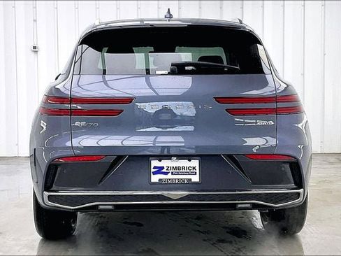 New 2026 Genesis GV70 2.5T Select AWD/4WD image 4