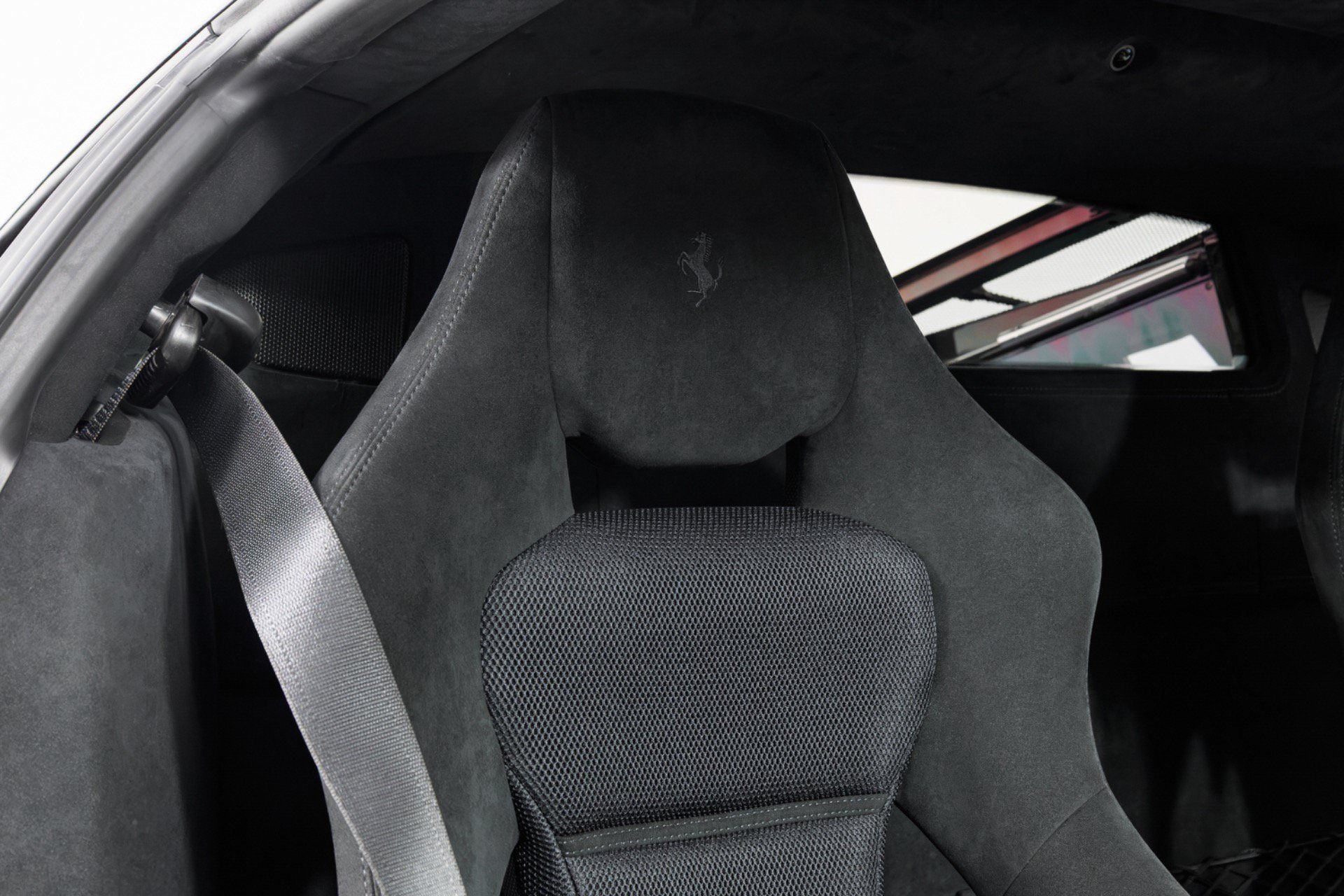 Used 2015 Ferrari 458 Speciale Coupe RWD image 34