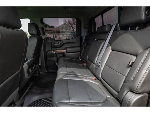 Used 2020 Chevrolet Silverado 1500 LT Trail Boss image 28