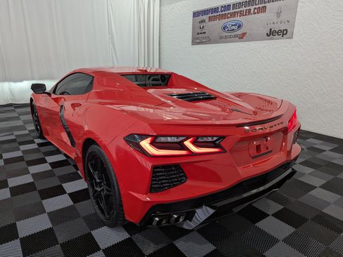 Used 2020 Chevrolet Corvette Stingray Preferred Conv w/ 2LT Preferred Equipment Group RWD image 12