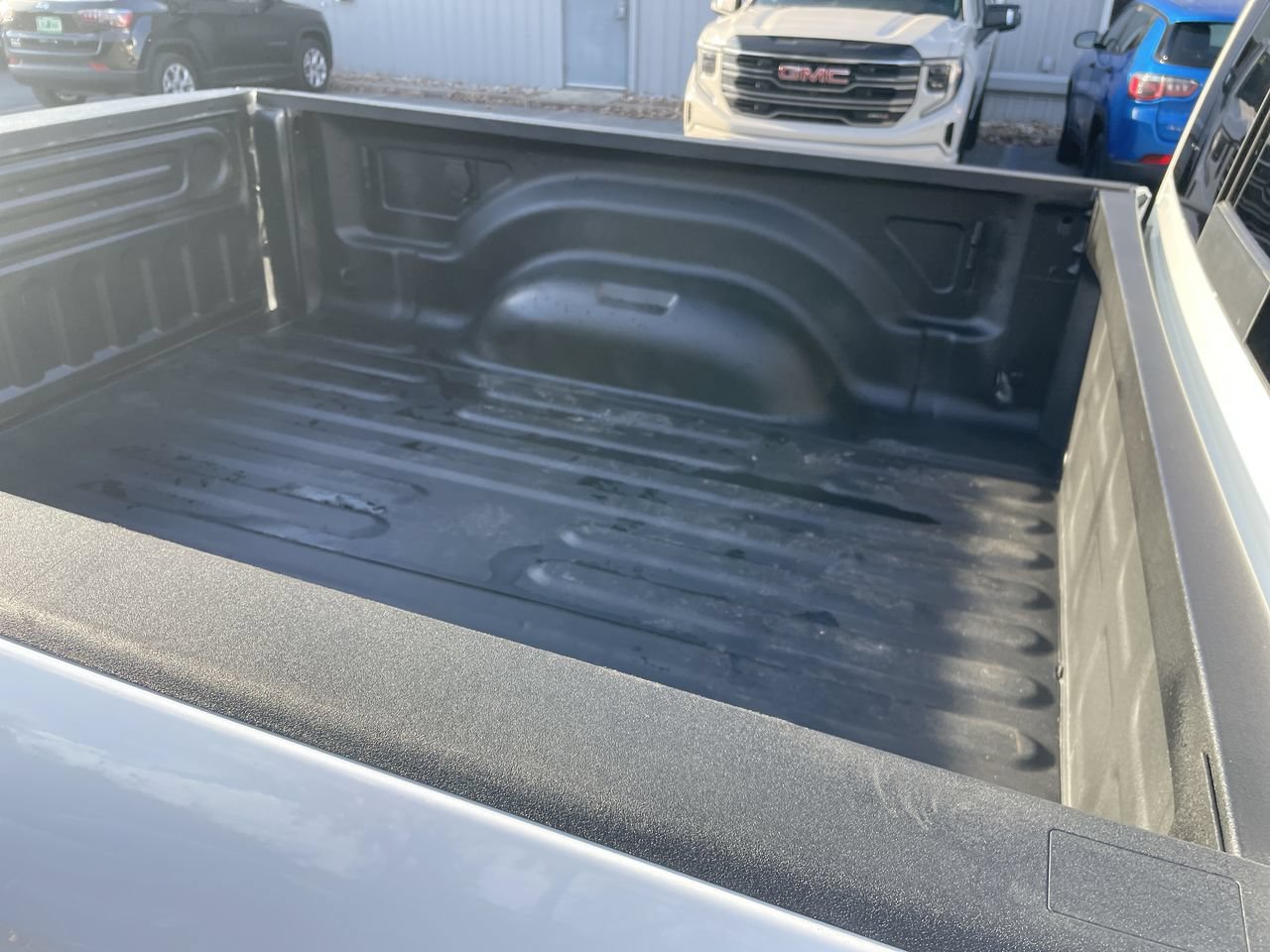 Used 2026 RAM 2500 Laramie AWD/4WD image 23