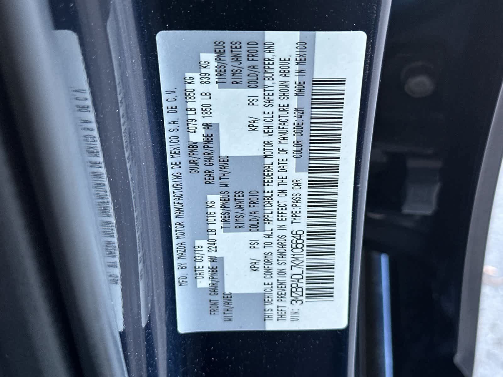 Used 2019 MAZDA MAZDA3 Sedan w/ Preferred Package FWD image 29