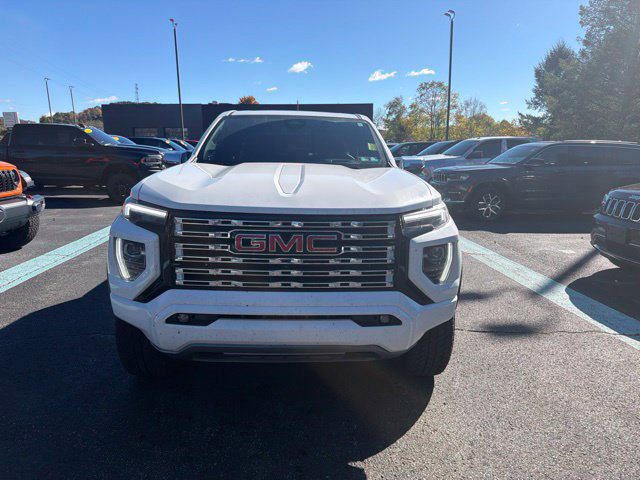 Used 2026 GMC Canyon Denali AWD/4WD image 8