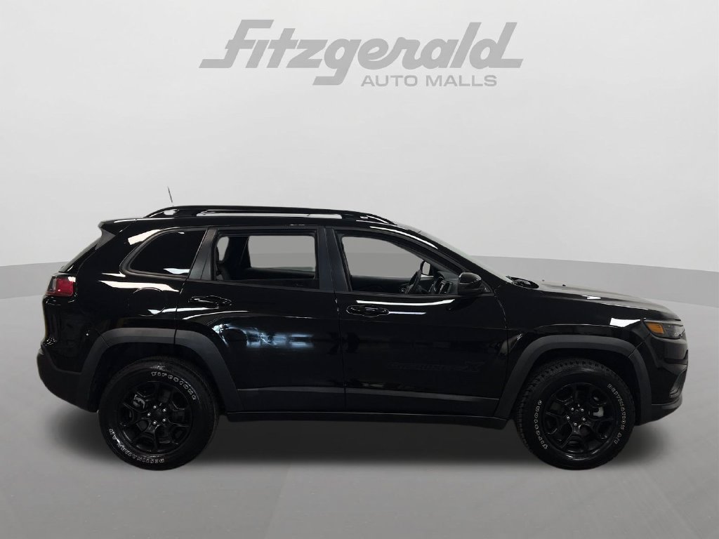 Used 2022 Jeep Cherokee Latitude w/ Sun & Sound Group AWD/4WD image 7