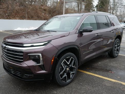 New 2026 Chevrolet Traverse High Country image 4