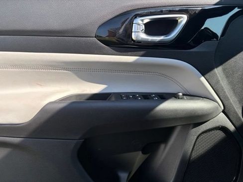 New 2026 Jeep Compass Limited AWD/4WD image 21
