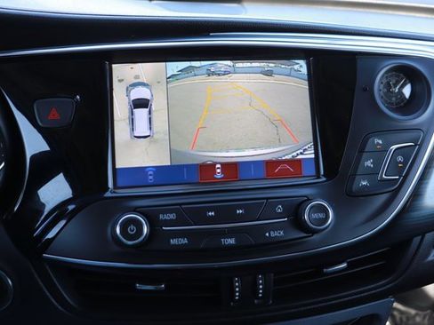 Used 2020 Buick Envision Premium w/ Driver Confidence Package image 29