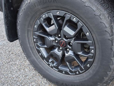 Used 2023 Nissan Frontier Pro-X w/ Pro-X Premium Package RWD image 19