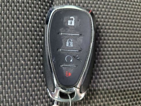 Used 2020 Chevrolet Traverse LS w/ LPO, Floor Liner Package FWD image 32