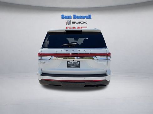 Used 2024 Lincoln Navigator Black Label AWD/4WD image 8