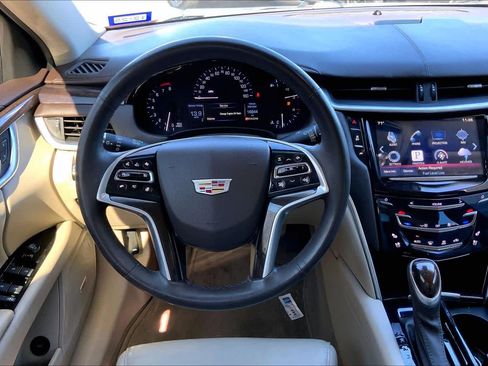 Used 2016 Cadillac XTS Luxury w/ Driver Awareness Package image 5