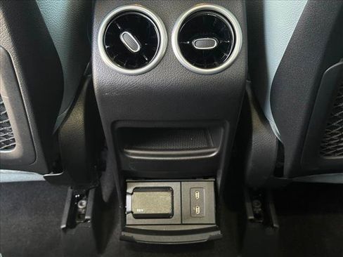 Used 2026 Mercedes-Benz GLA 250 image 17