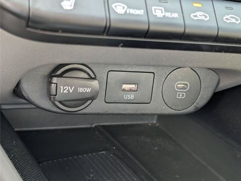 Used 2024 Hyundai Elantra SEL w/ Convenience Package FWD image 23