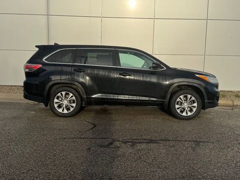 Used 2014 Toyota Highlander Plus image 33