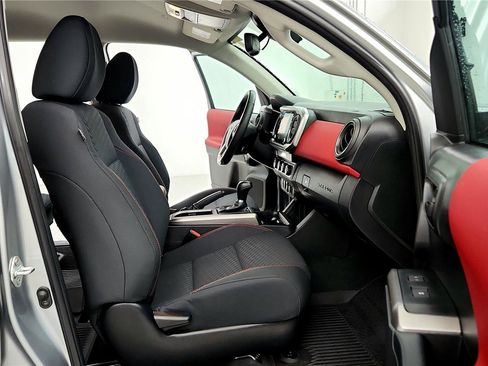 Used 2023 Toyota Tacoma SR5 image 17