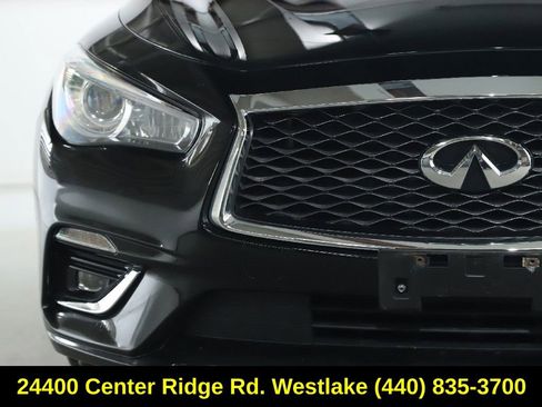 Used 2019 INFINITI Q50 Luxe w/ Essential Package (3.0T Luxe) image 7
