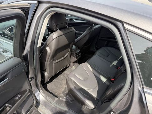 Used 2013 Ford Fusion Titanium image 5