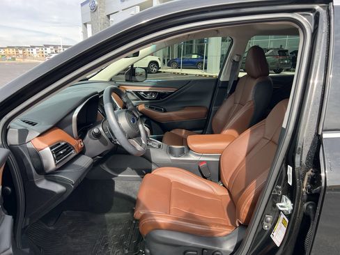 Used 2022 Subaru Outback Touring XT image 10