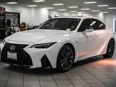 Used 2023 Lexus IS 350 F Sport RWD image 3