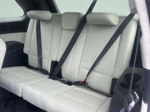 Used 2026 Hyundai Palisade Calligraphy image 38