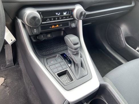 Used 2024 Toyota RAV4 LE image 37