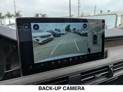 New 2025 Lincoln Corsair Reserve w/ Rear Removable Package Tray image 10