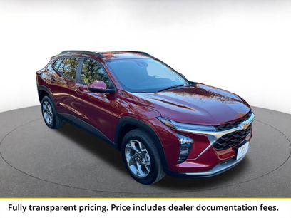 Used 2025 Chevrolet Trax LT
