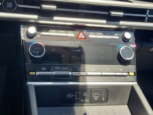 New 2026 Hyundai Santa Fe SEL FWD image 13