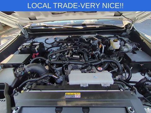 Used 2024 Toyota Tacoma TRD Sport AWD/4WD image 37