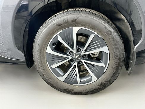 Used 2023 Lexus RZ 450e Premium w/ Technology Package AWD/4WD image 11