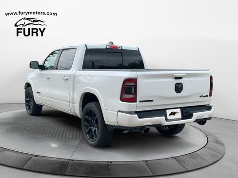 Used 2022 RAM 1500 Laramie AWD/4WD image 5