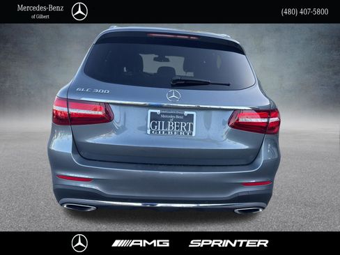 Used 2019 Mercedes-Benz GLC 300 image 4