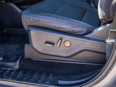 Used 2022 Ford F150 XLT w/ Equipment Group 302A High image 26