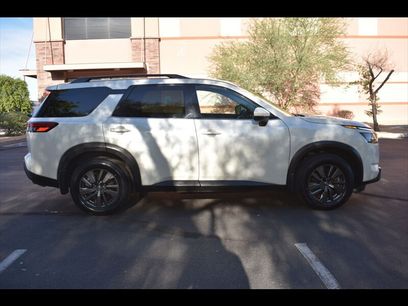 Used 2022 Nissan Pathfinder SV w/ SV Premium Package