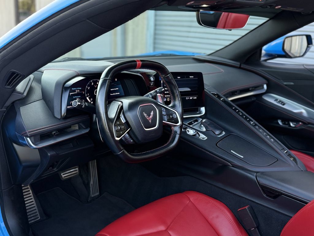 Used 2021 Chevrolet Corvette Stingray Convertible w/ 1LT RWD image 26